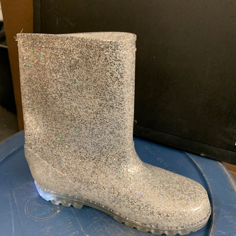 Girls Rain Boots with Light Up Heels